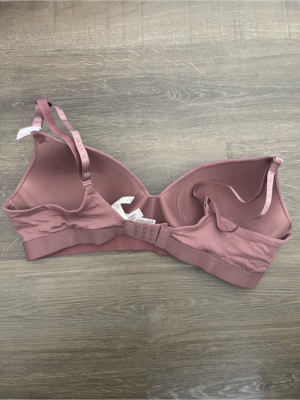 NWT Victorias Secret The T Shirt Shine Patch Lightly Lined Wireless Bra Size 40C - Picture 3 of 8